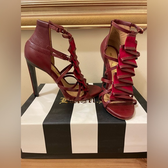 L.A.M.B. Shoes - L.A.M.B. Leather Shoes - 6.5
